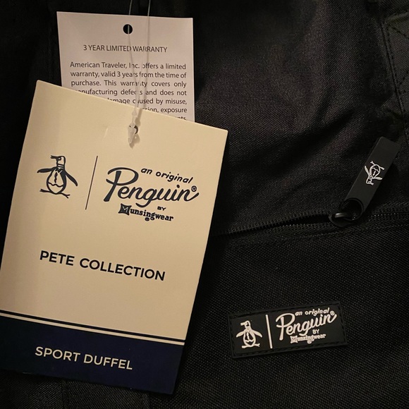 Penguin Sport Duffel Bag, Pete Collection - Picture 5 of 5